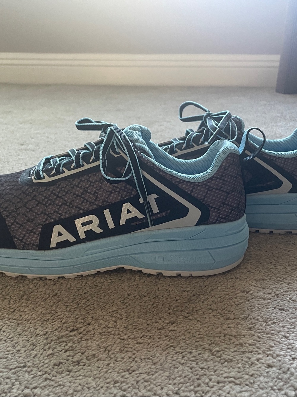 Ariat Women's Outpace Composite Toe Aqua and Gray